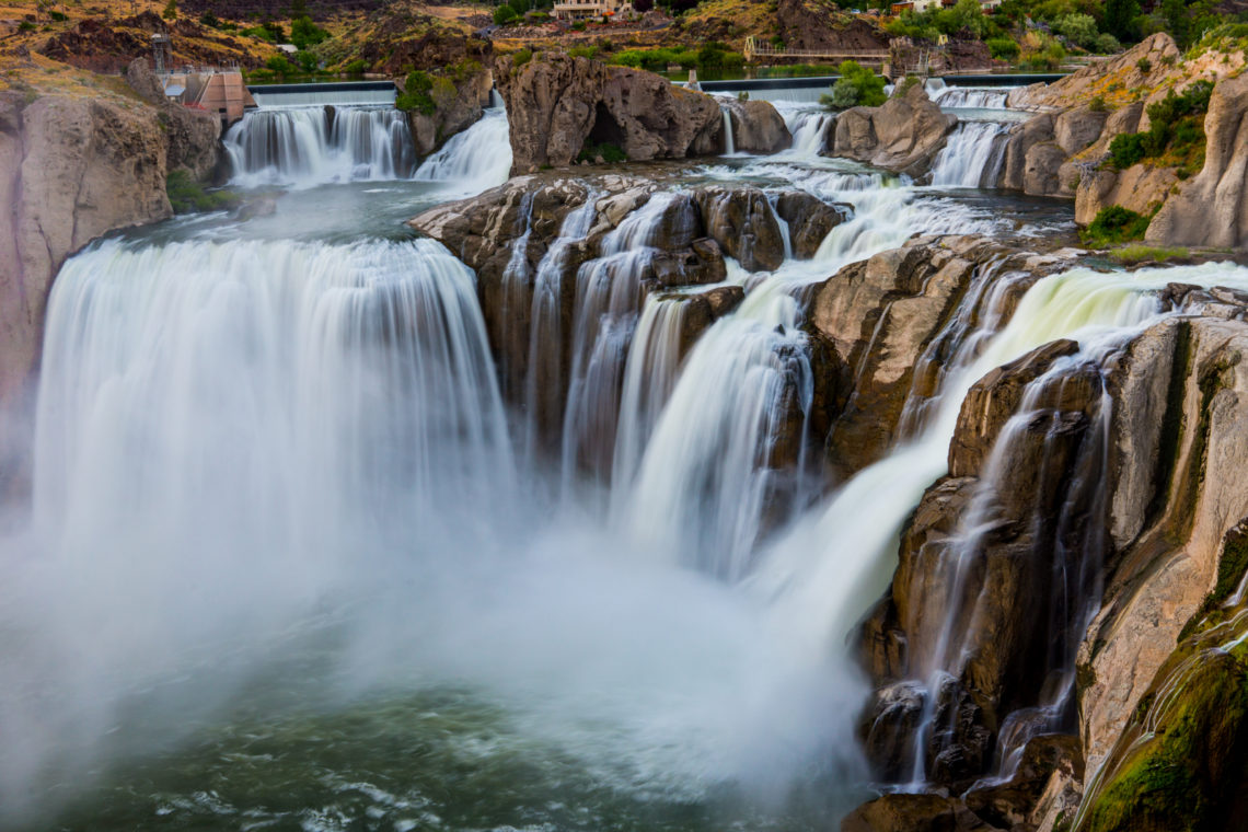 Shoshone falls