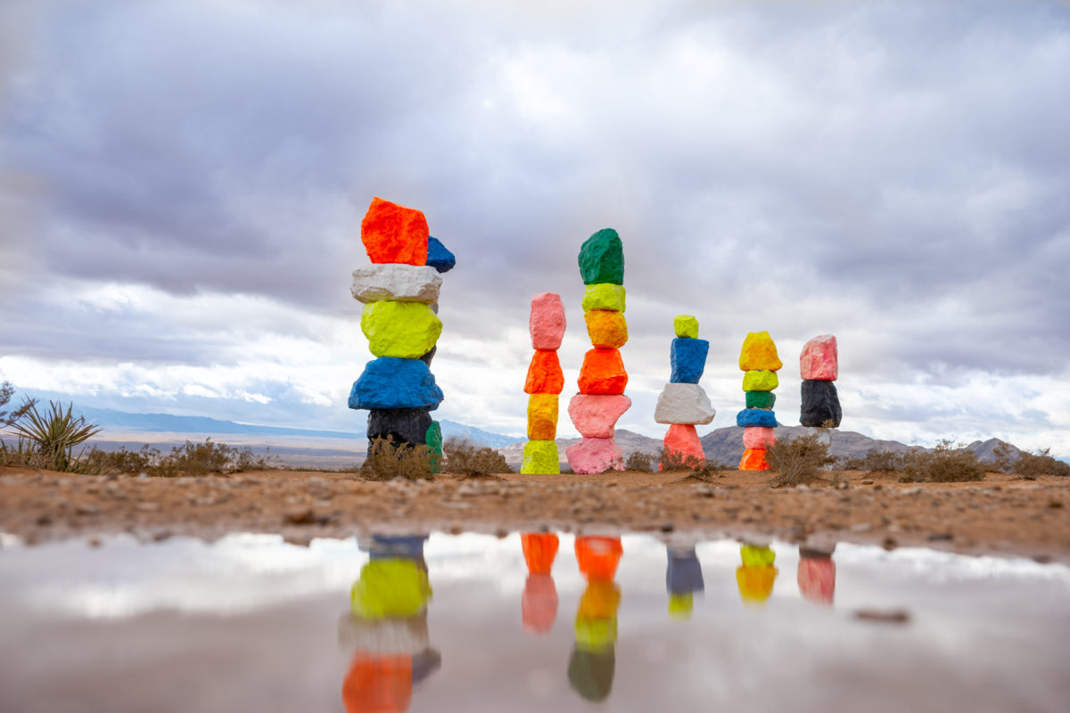 7 Magic Mountains