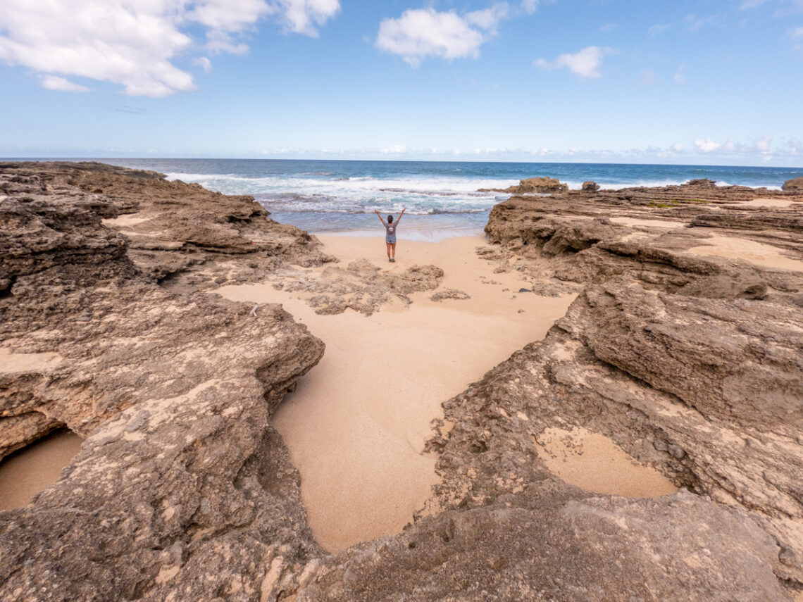 How to Hike to Kaena Point via North Shore, HI