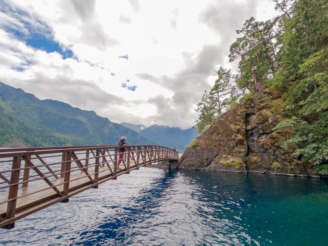 How to Find Devil's Punchbowl via Spruce Railroad Trail | WA