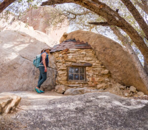 Desert Queen Mine and Eagle Cliff Boulder House in Joshua Tree National Park