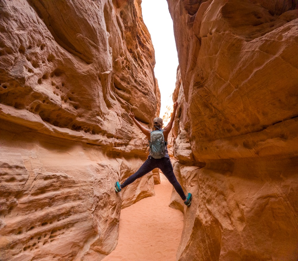 How to Hike White Domes Trail in Valley of Fire, Nevada