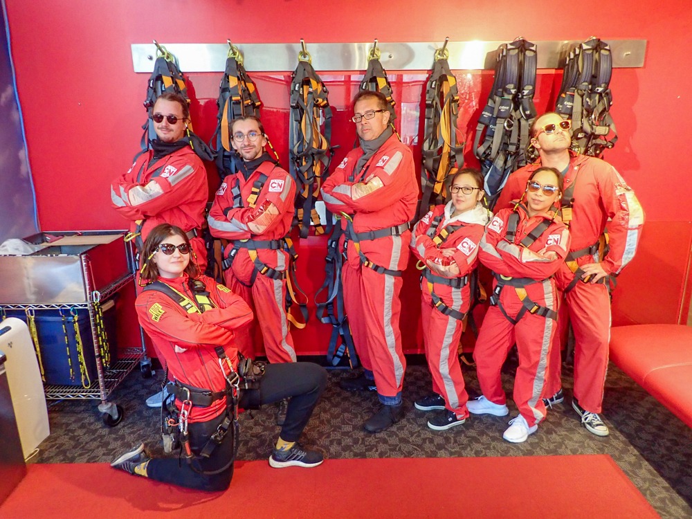 CN Tower Edgewalk in Toronto! - What to Wear