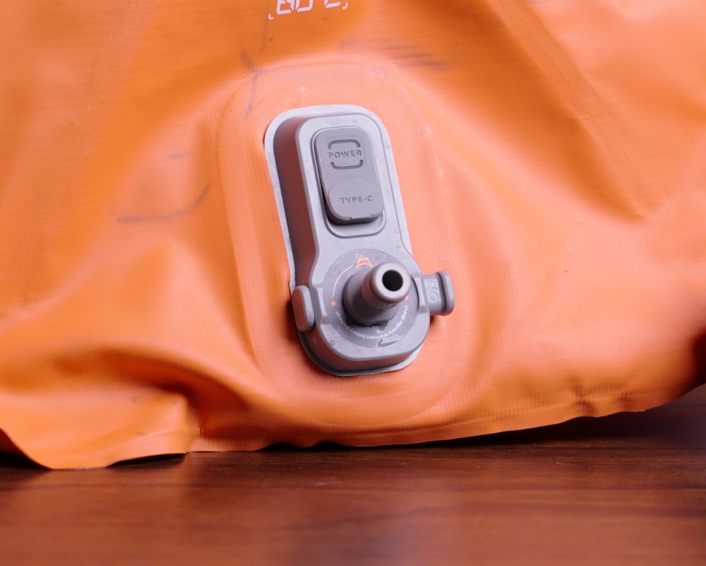 On/Off Button on Flextail Tiny Shower Bag