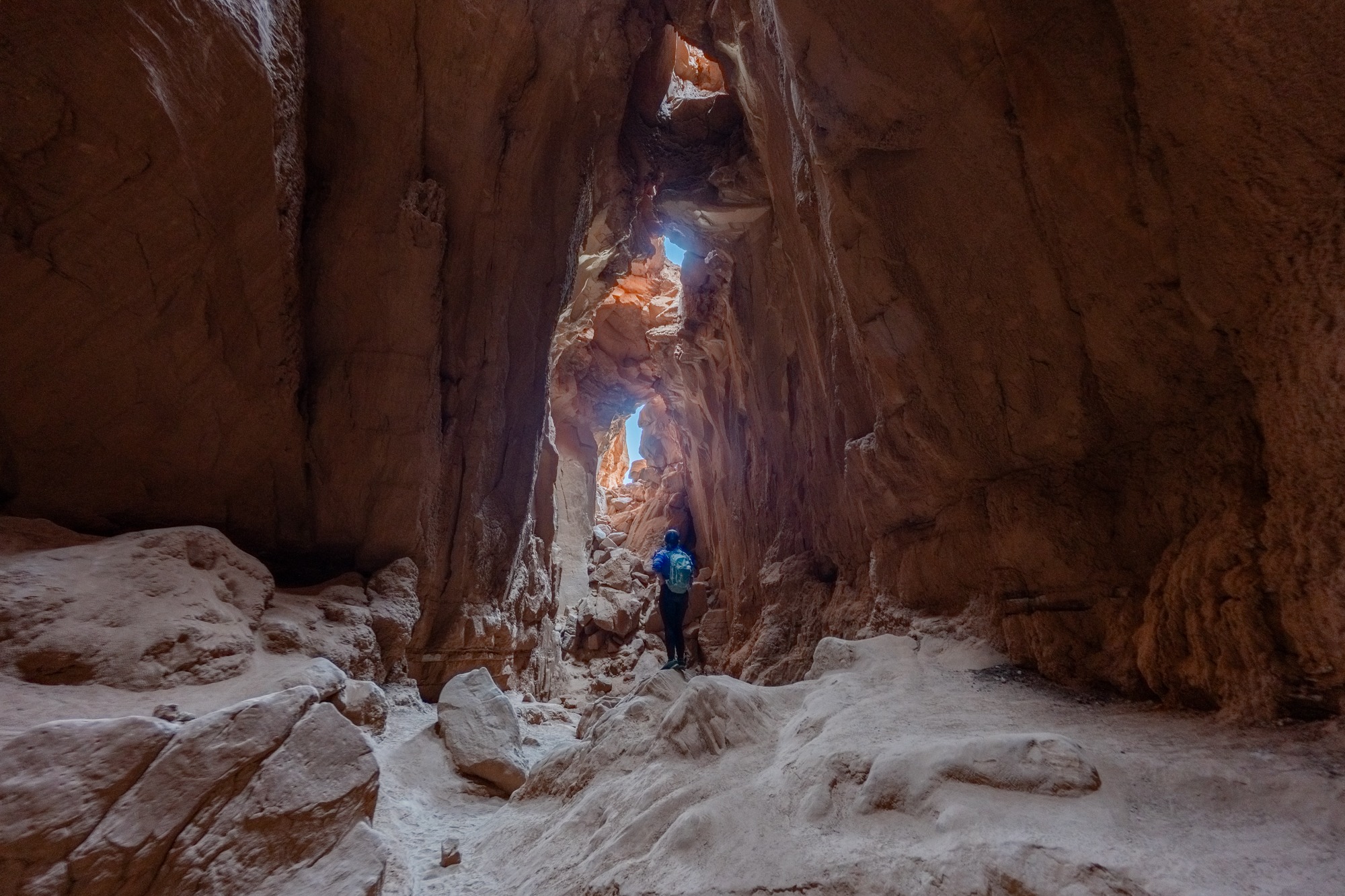 Goblin’s Lair - the Best Trail in Goblin Valley State Park